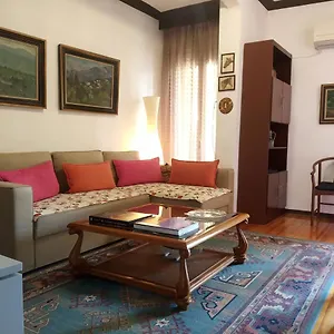 Διαμέρισμα Cosy Penthouse -up To 6 Guests- In The Centre!, Θεσσαλονίκη
